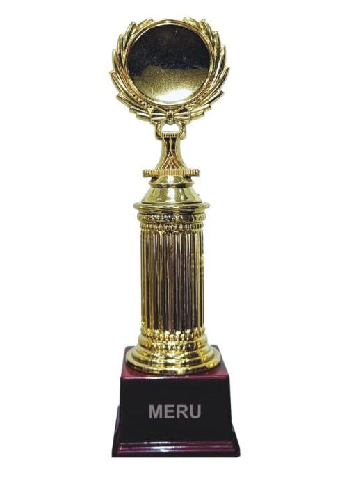 Gold Wreath Achievement Trophy - Perfect for awards ceremonies.