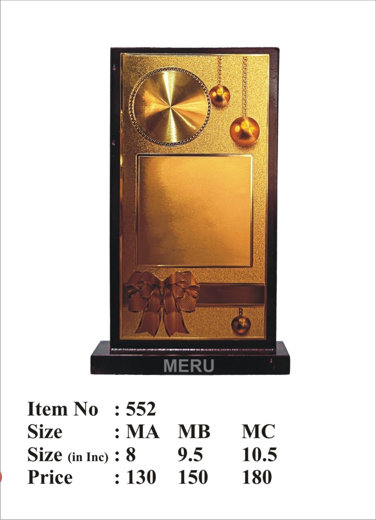 Elegant wooden memento