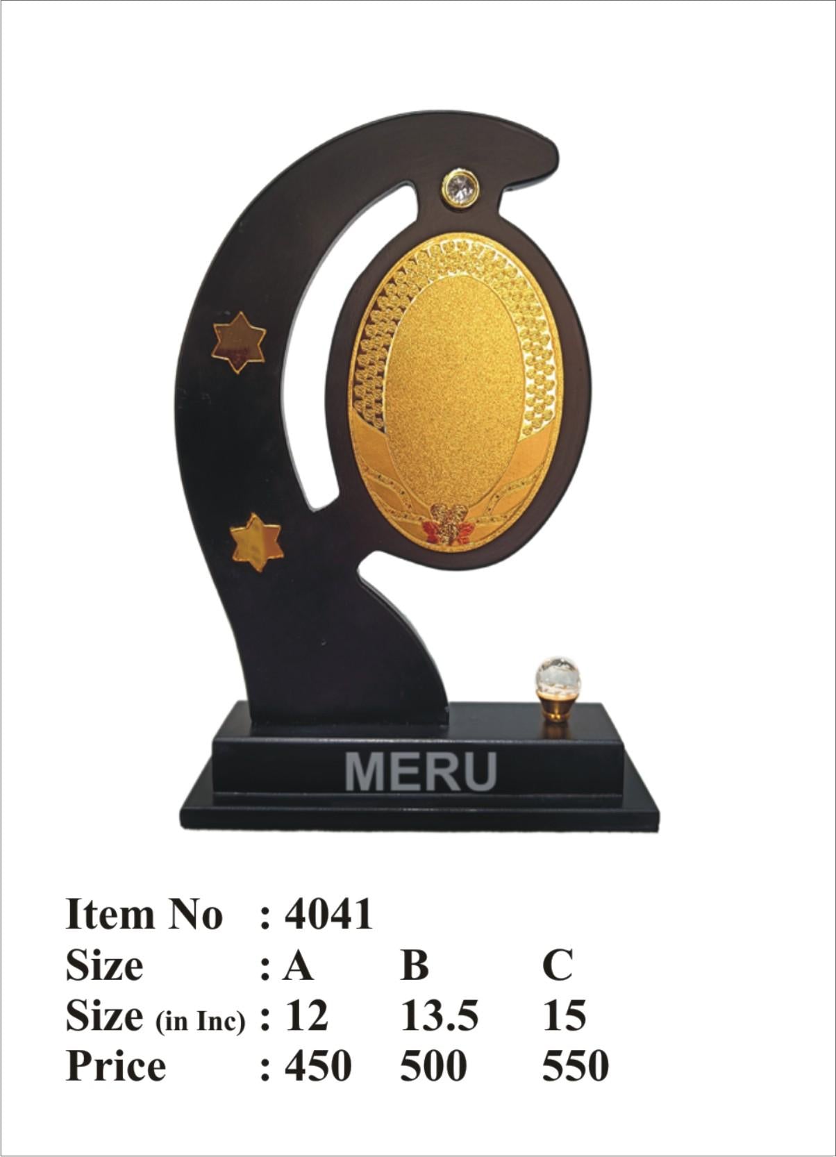 Elegant wooden memento award