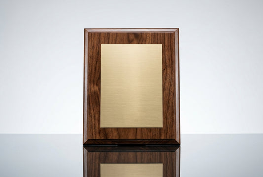 Graduation Memento Supplier in India — Meru Trophy
