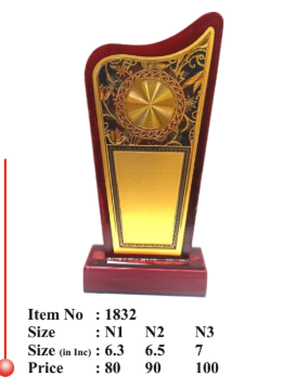 Elegant wooden memento with gold plate and floral designs; perfect for awards.